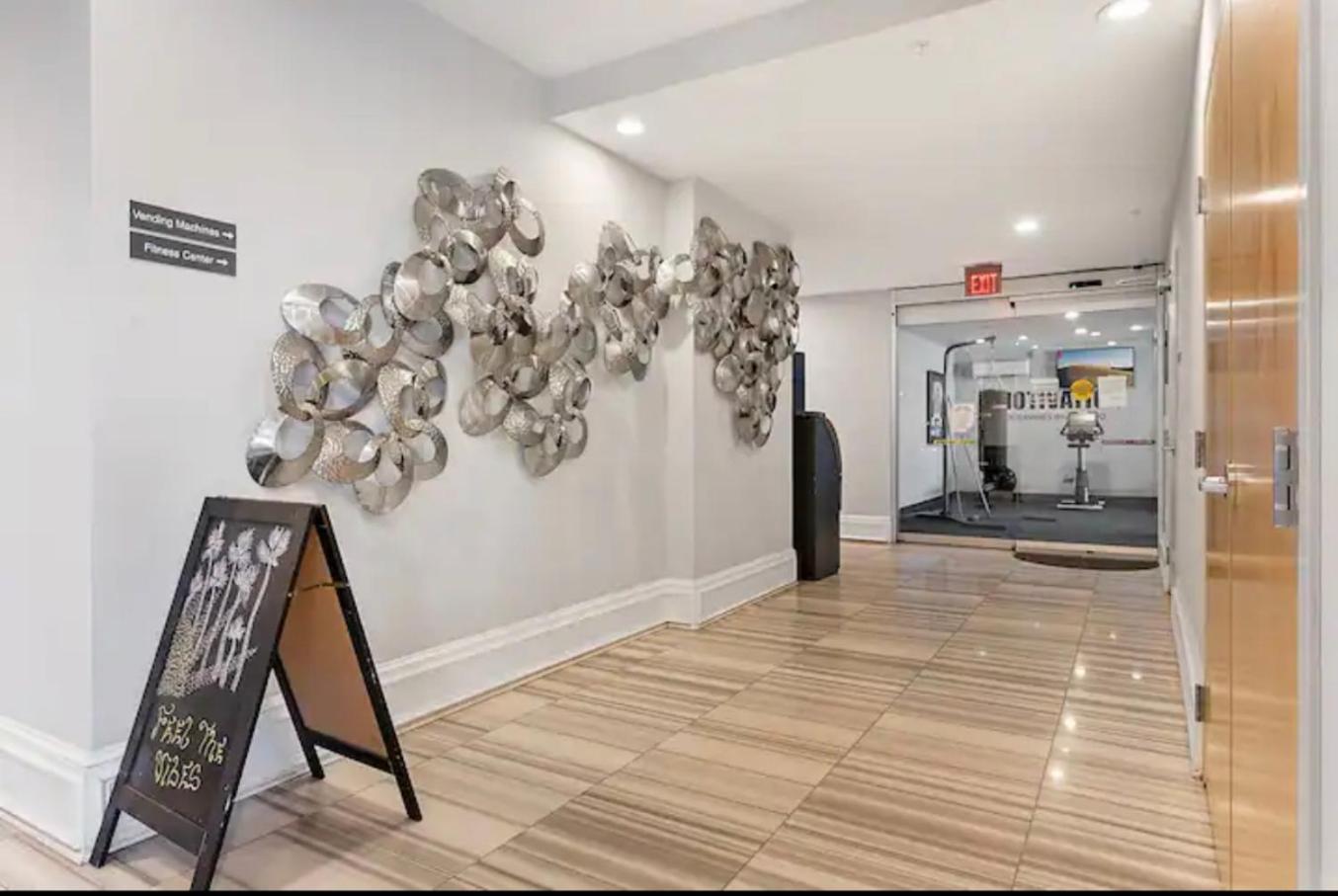 Apartment Metro Chic *