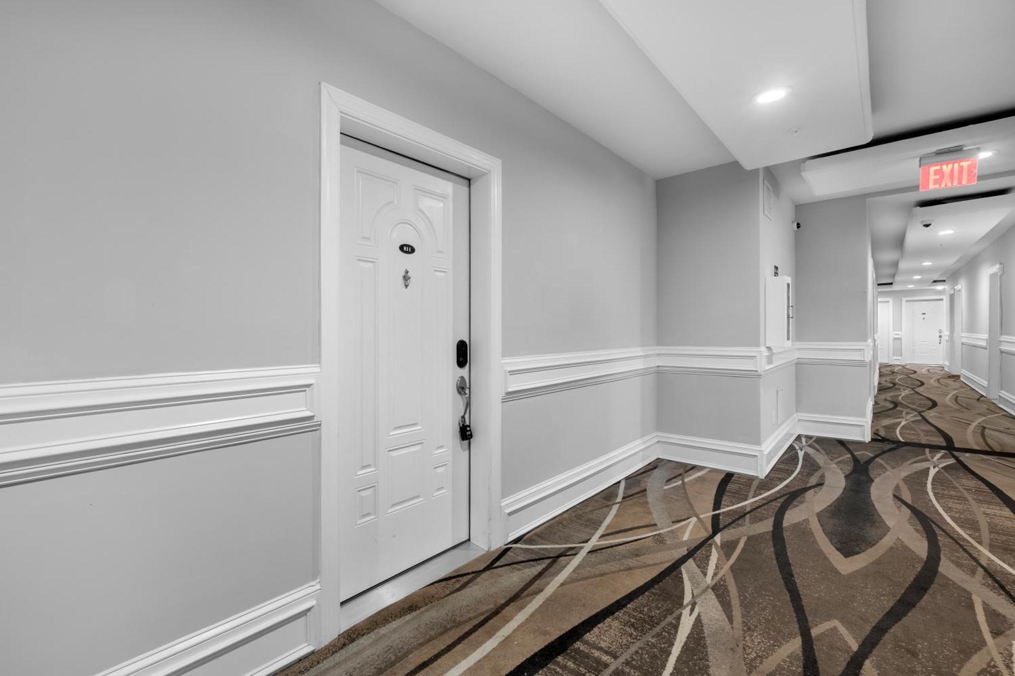 Metro Chic Apartment *